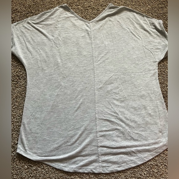 Disneyland mickey mouse shirt - Picture 3 of 5